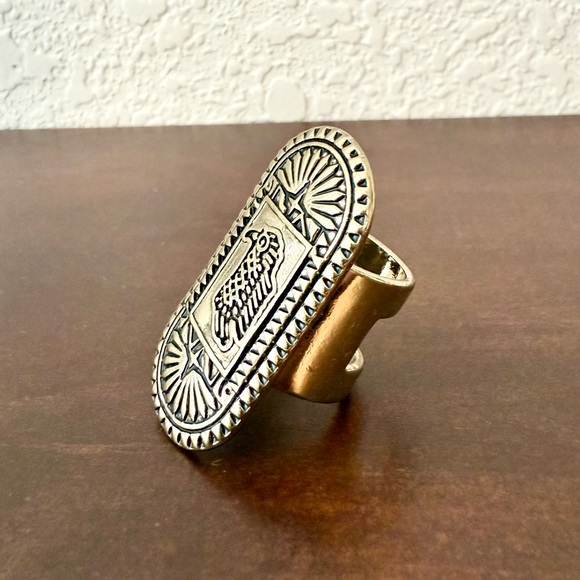 Jewelry - MOVING SALE | Women’s light gold cigar band ring with boho design. Ring size 8